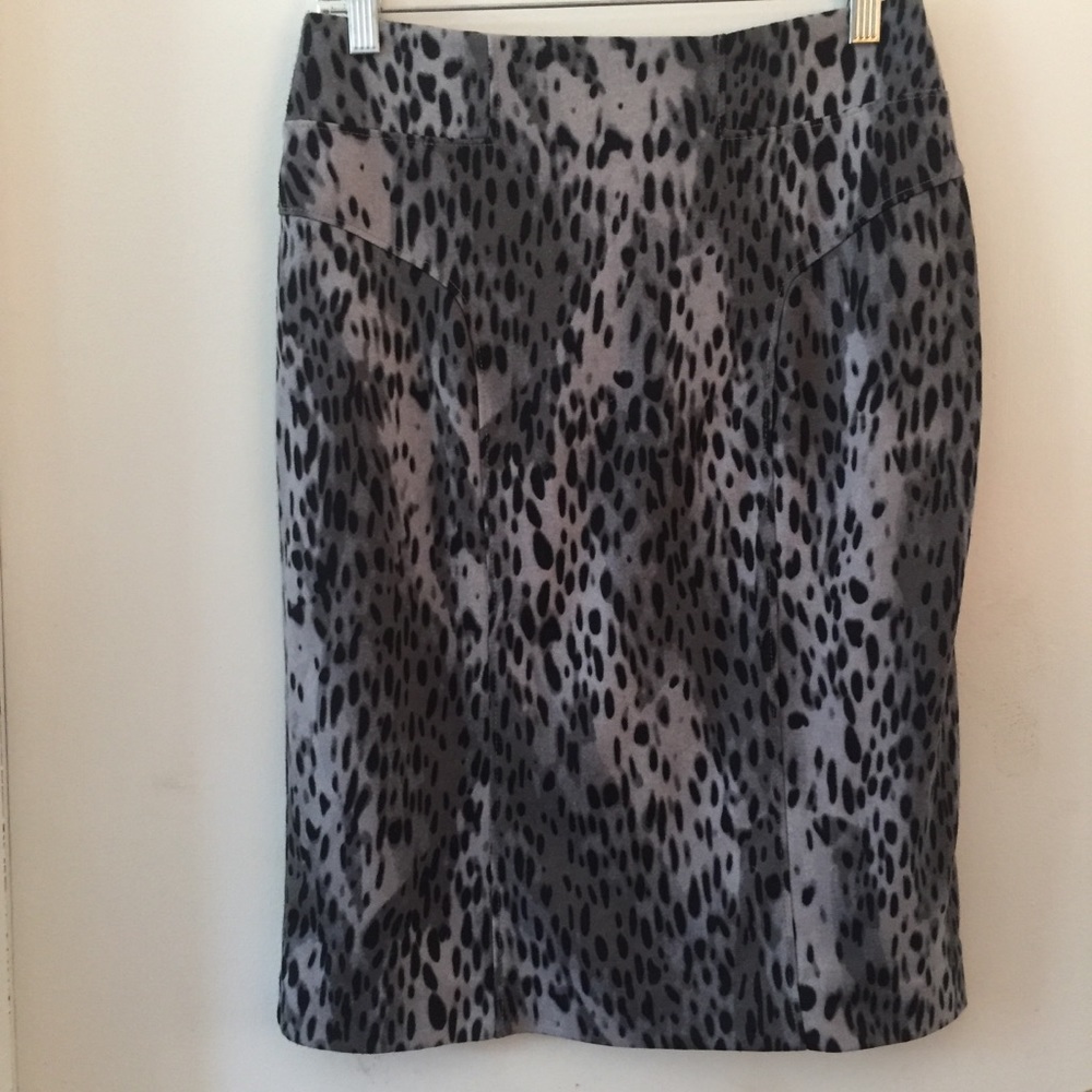 New York & Company Stretch Leopard Pencil Skirt 2